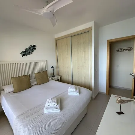 Frontal Al Mar Benalbeach Apartment